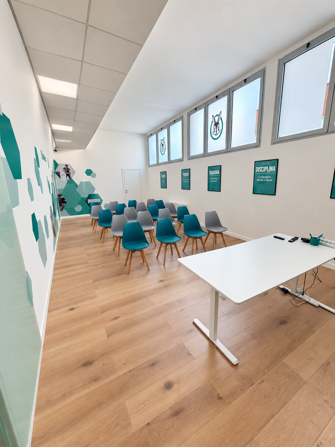 Training center Bellini Service con postazione relatore